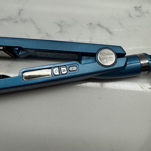 BaByliss PRO Nano Titanium 1 Inch Flat Iron Blue Professional Hair Straightener - Picture 4 of 7